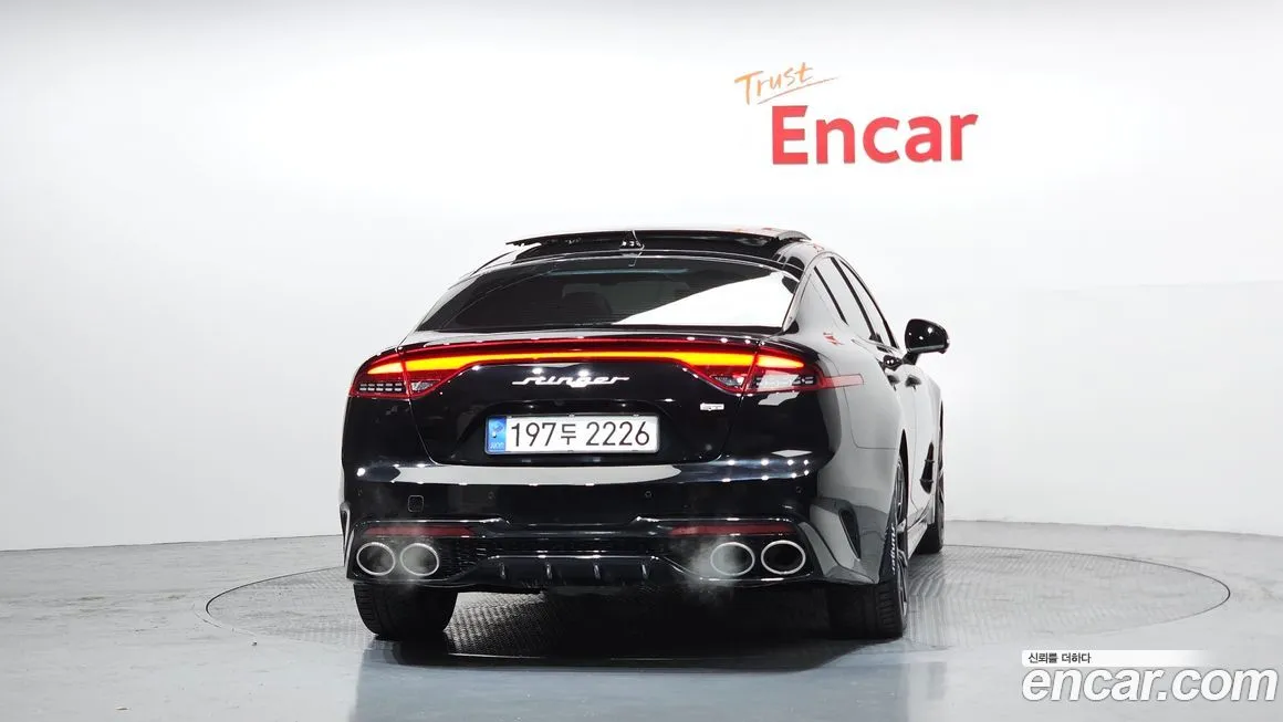 Kia Stinger 2023 из KR, фото 8