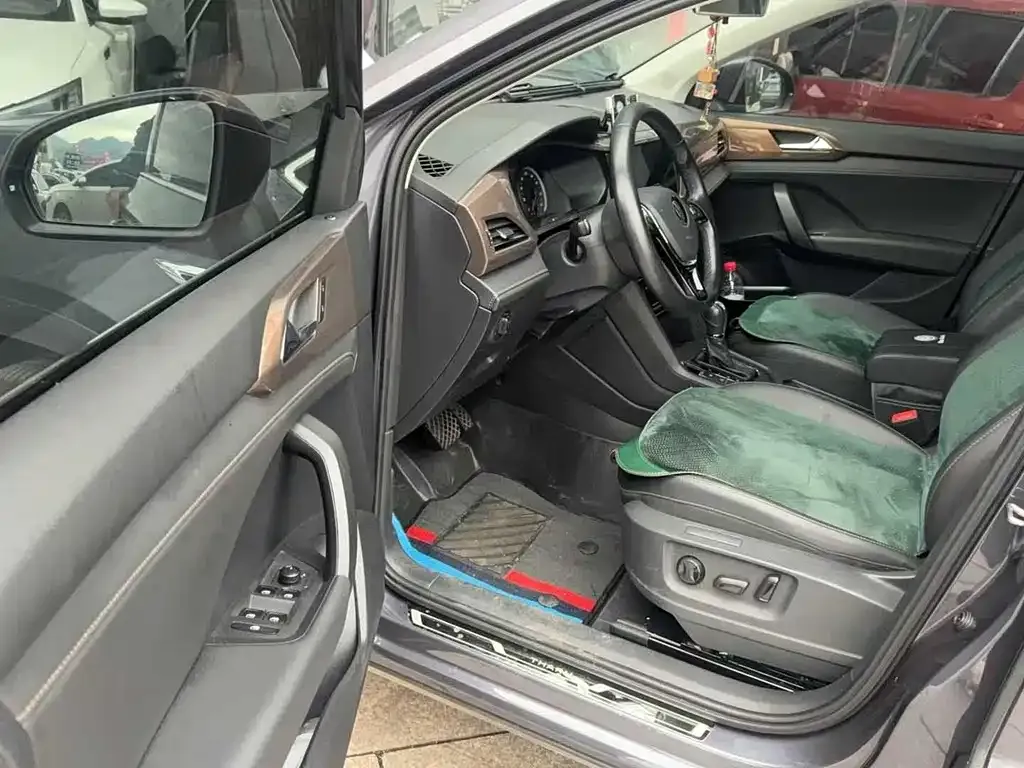Volkswagen Tharu 2021 из CN, фото 5