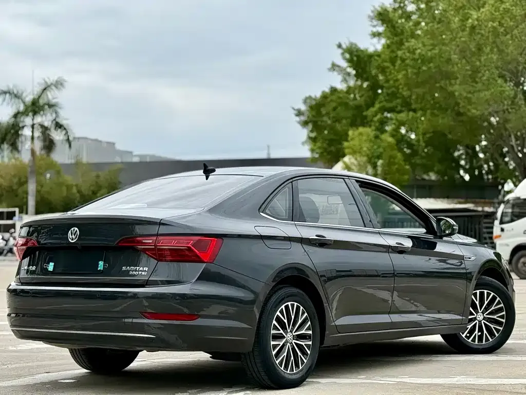 Volkswagen Sagitar 2021 из CN, фото 4