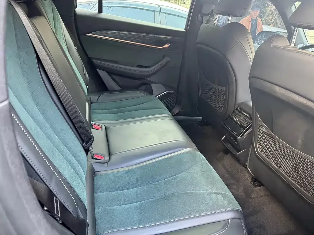 Geely Xingyue L 2021 из CN, фото 8