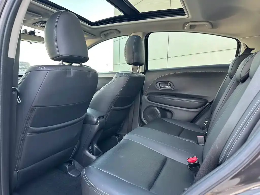 Honda Vezel — фото 5