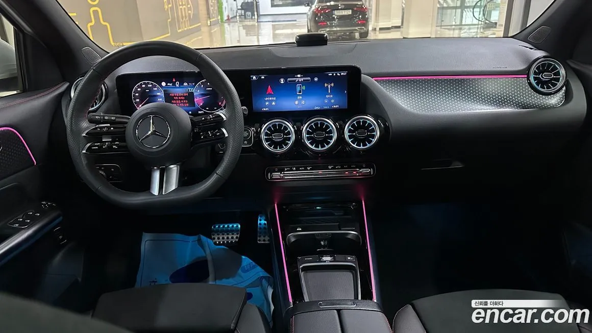 Mercedes-Benz GLA-Class — фото 5