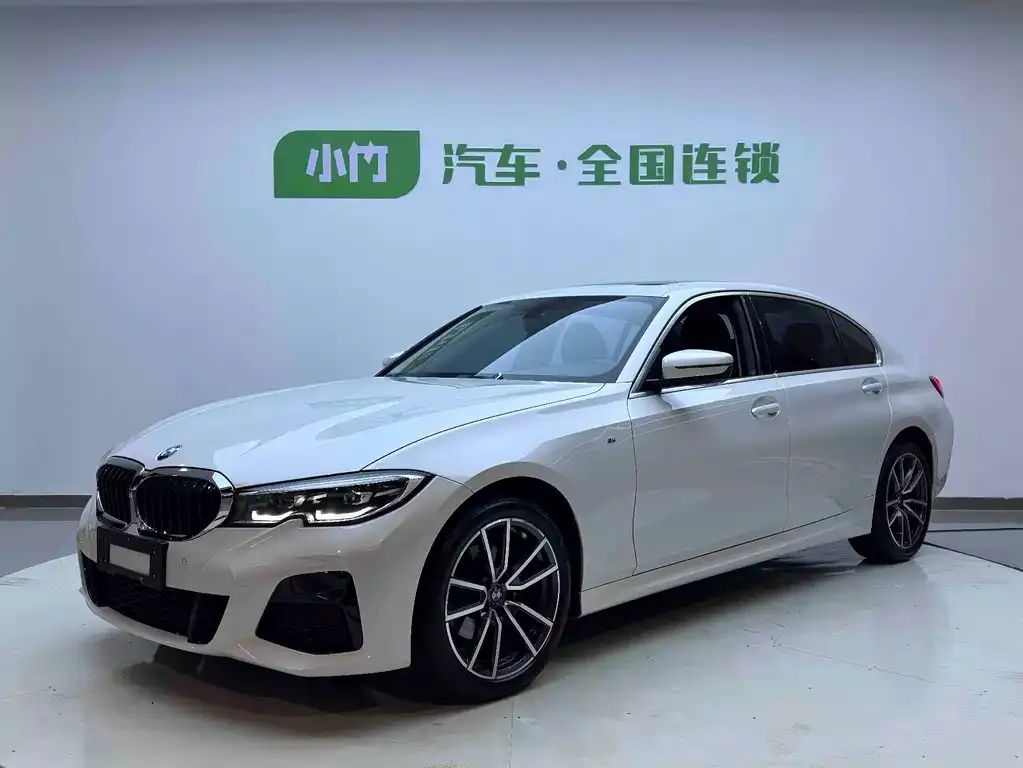 BMW 3 Series — фото 1