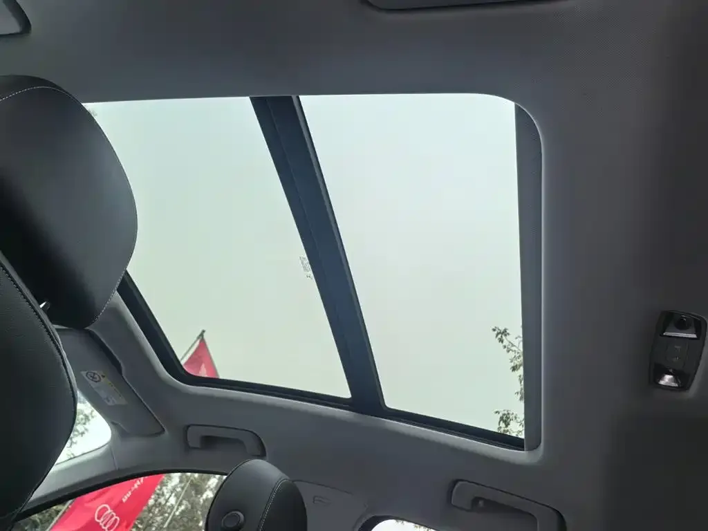 Audi Q3 2022 из CN, фото 2