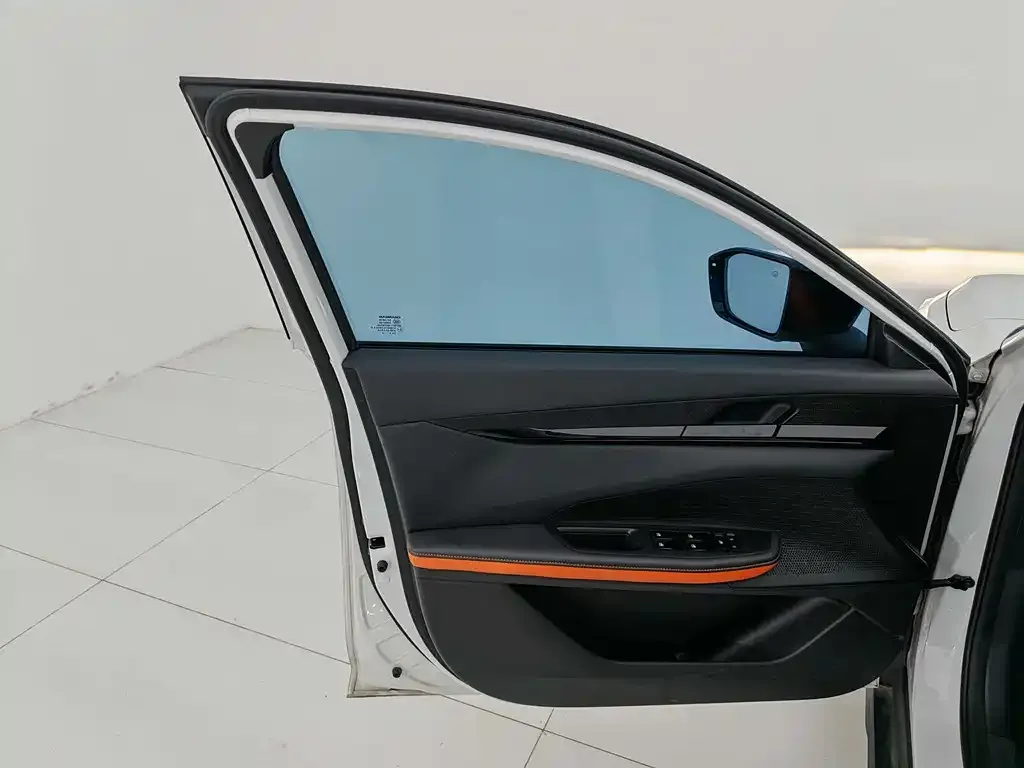 Changan UNI-V 2023 из CN, фото 10