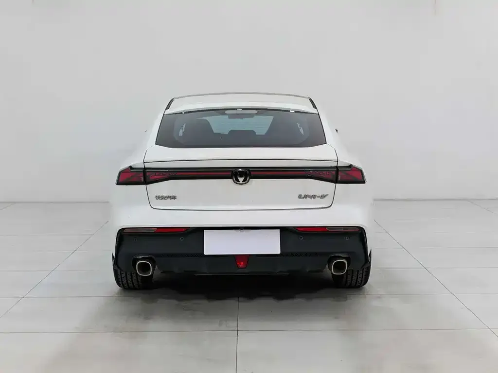 Changan UNI-V 2023 из CN, фото 7