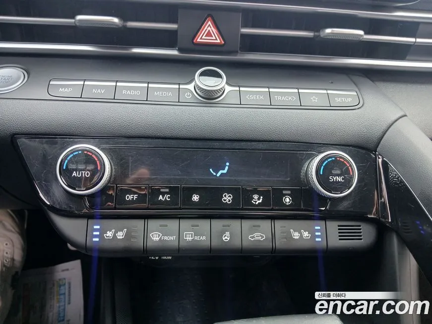 Hyundai AVANTE — фото 3