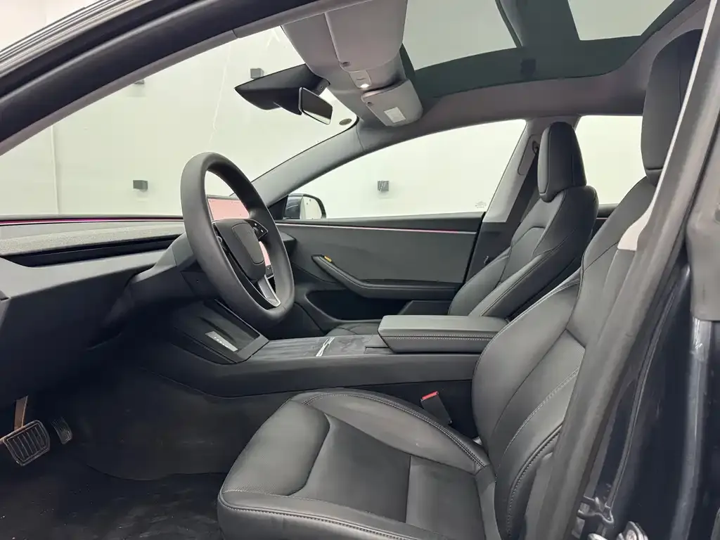 Tesla Model 3 2024 из CN, фото 9