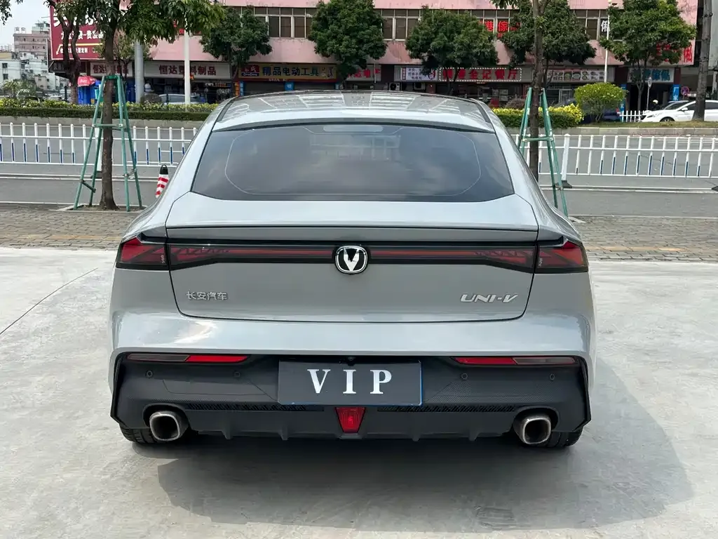 Changan UNI-V 2023 из CN, фото 9
