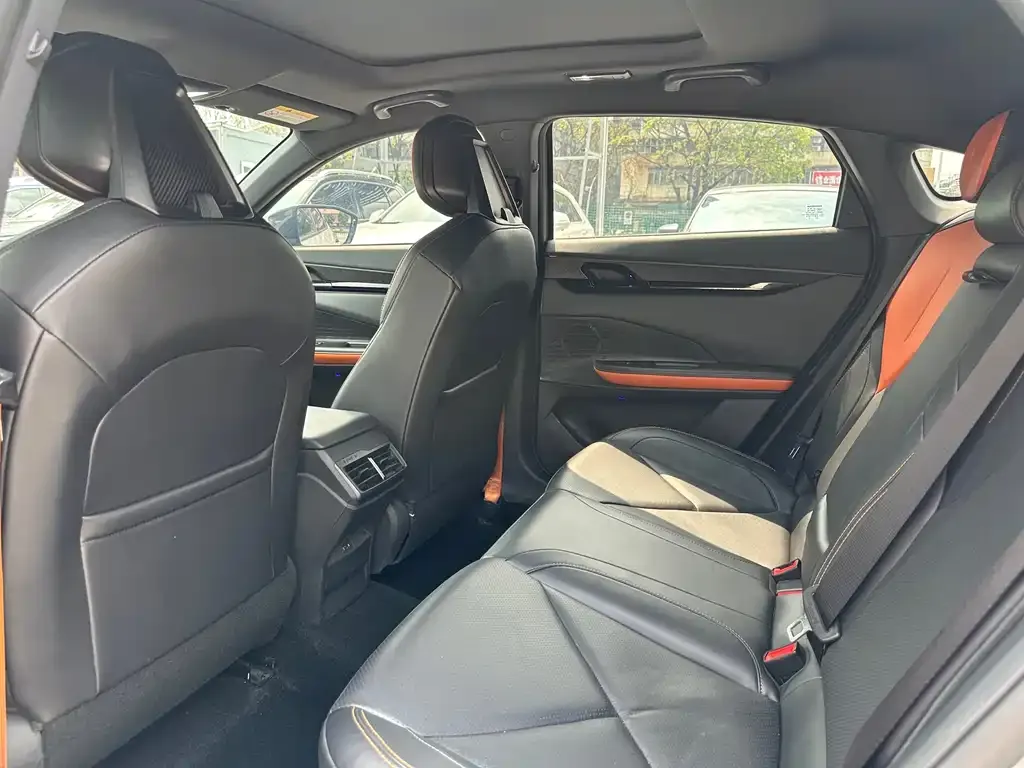 Changan UNI-V 2023 из CN, фото 3