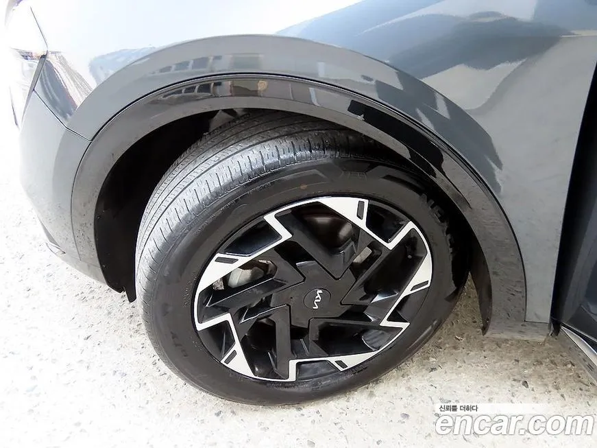 Kia Sportage — фото 7