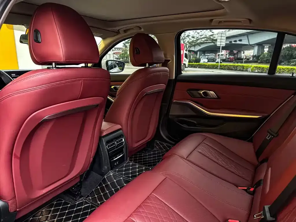 BMW i3 2024 из CN, фото 3