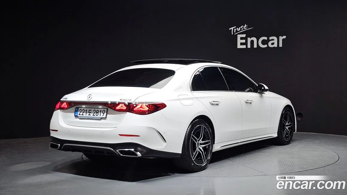 Mercedes-Benz E-Class 2025 из KR, фото 3