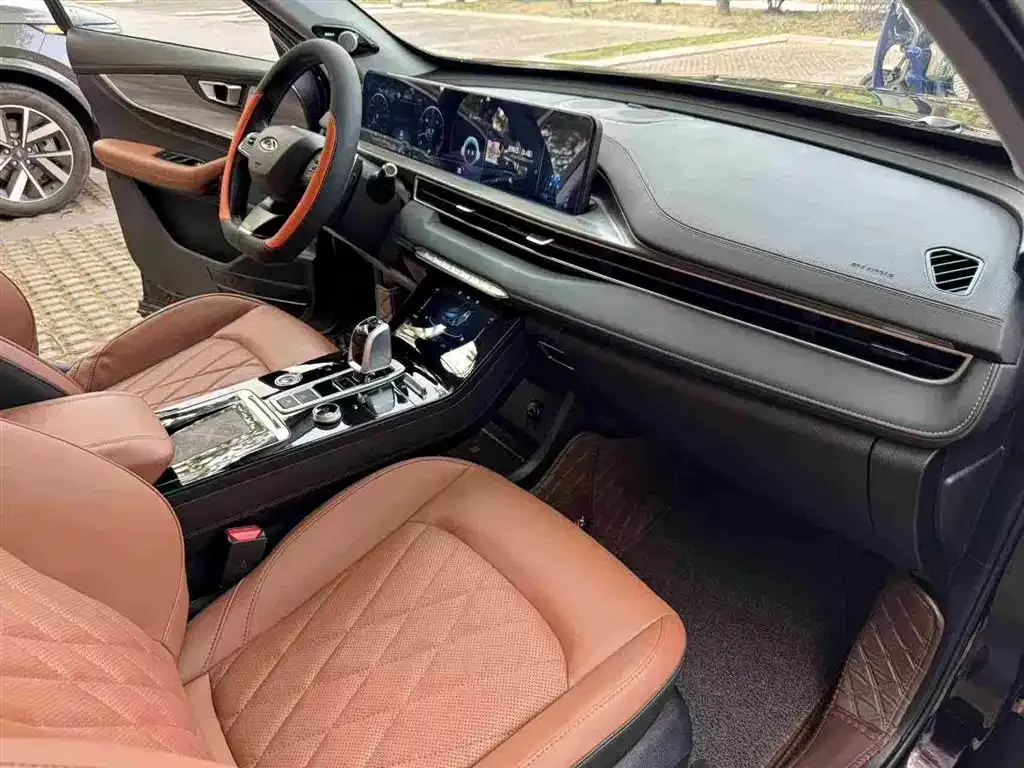 Chery Tiggo 8 PLUS — фото 10