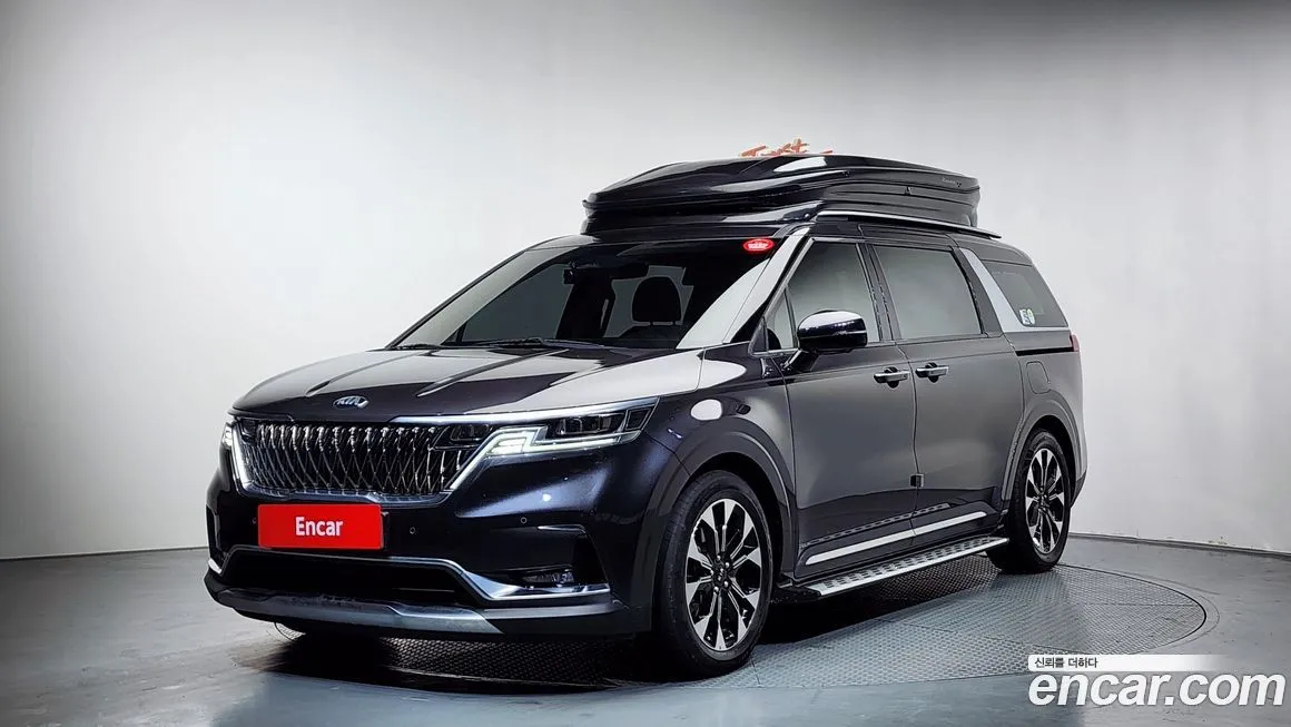 Kia Carnival — фото 1