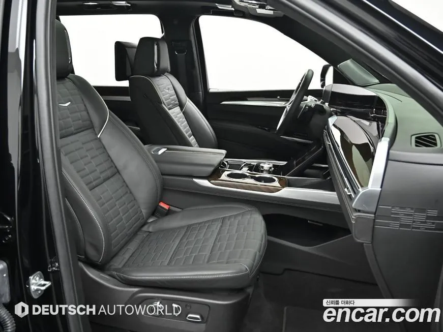 Cadillac Escalade 2025 из KR, фото 10