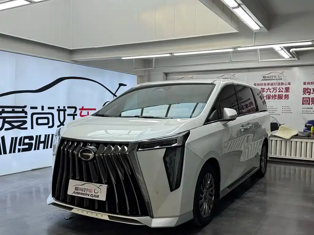 GAC Motor Trumpchi M8 — фото 1