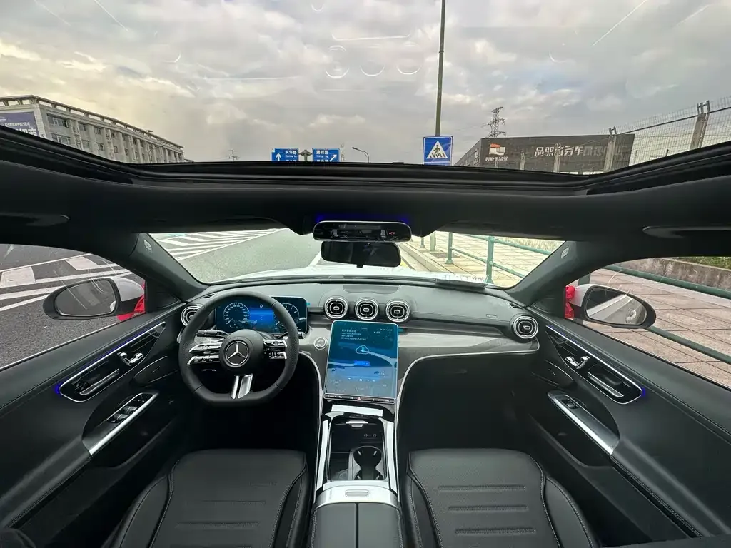 Mercedes-Benz C-Class 2023 из CN, фото 2