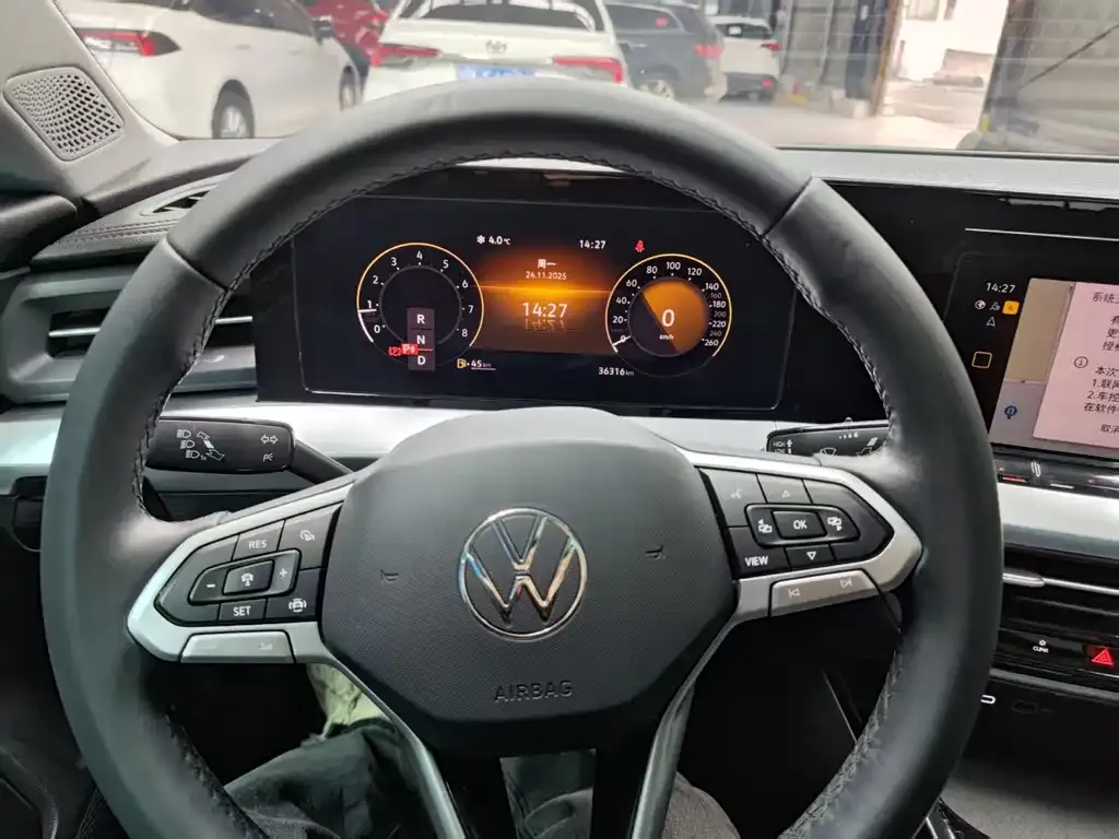 Volkswagen Lamando 2023 из CN, фото 9