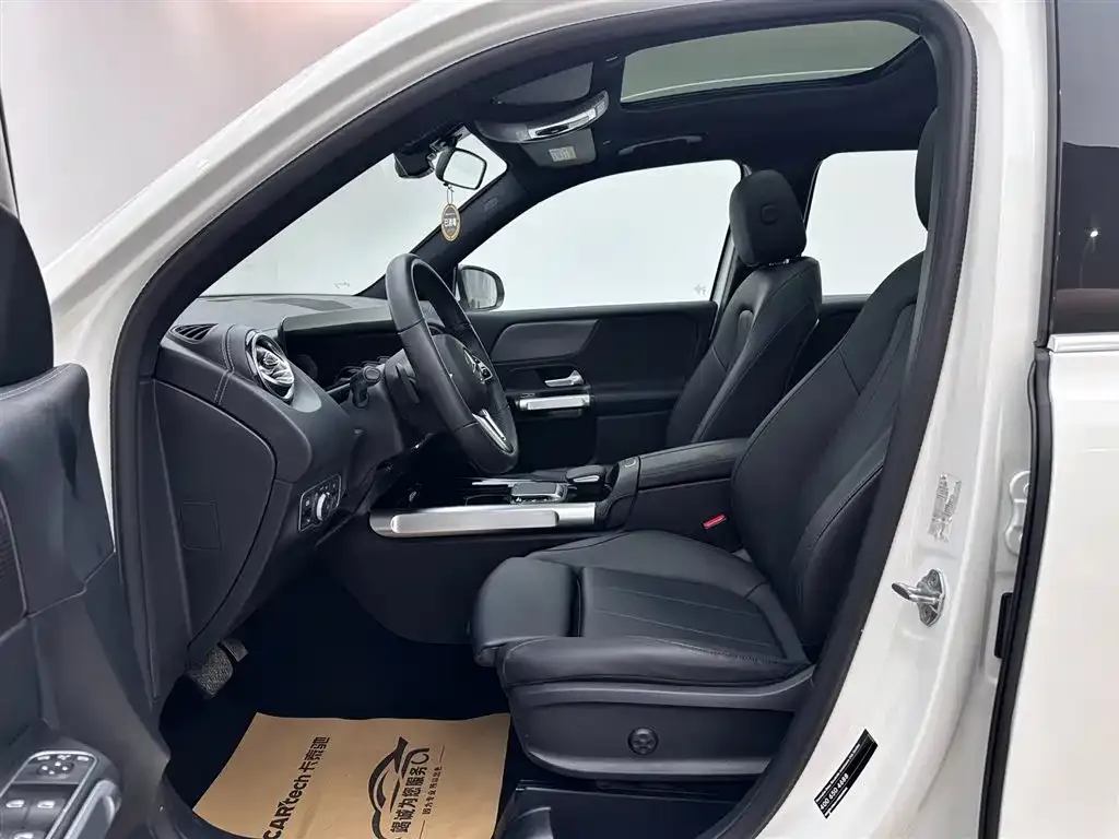 Mercedes-Benz GLB 2023 из CN, фото 9