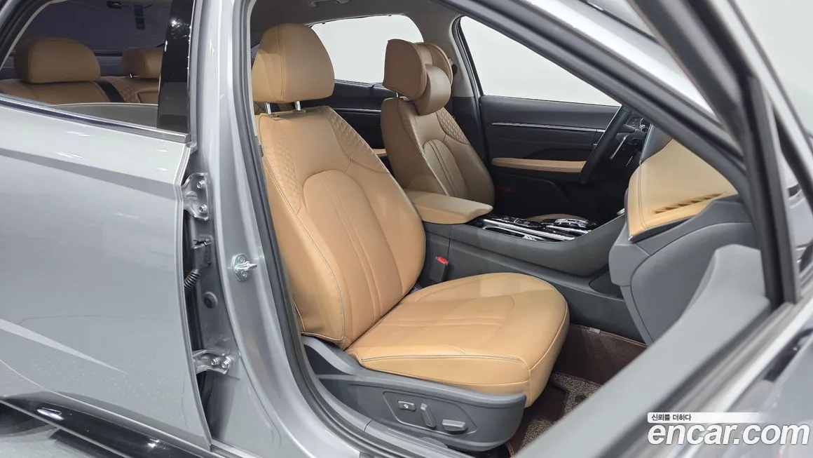 Hyundai Sonata 2022 из KR, фото 3