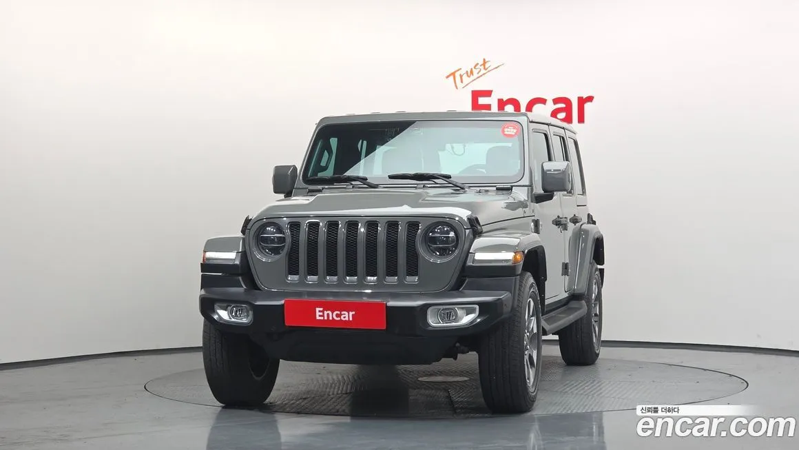 Jeep Wrangler 2022 из KR, фото 3