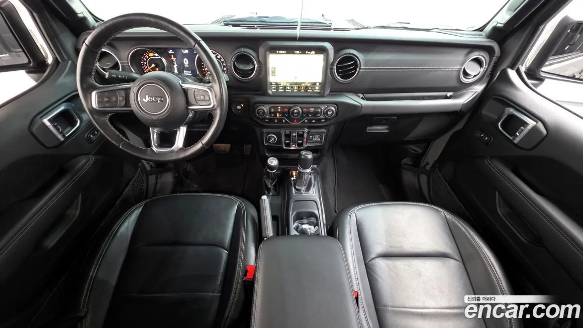 Jeep Wrangler 2022 из KR, фото 5