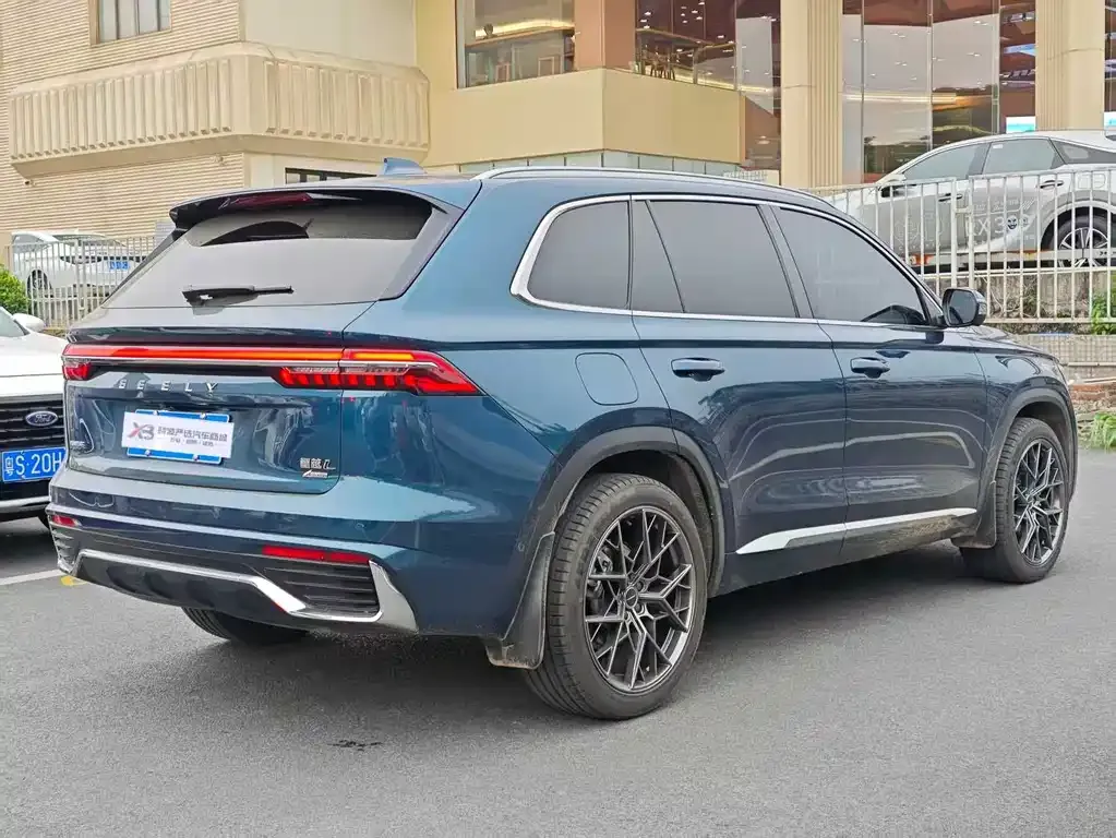 Geely Xingyue L — фото 4