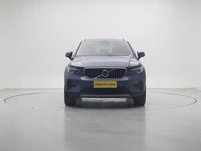 Volvo XC40 2023 из CN, фото 2