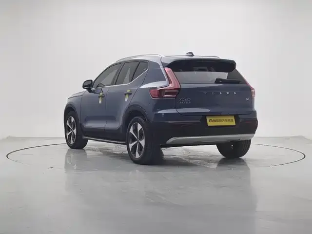 Volvo XC40 2023 из CN, фото 6