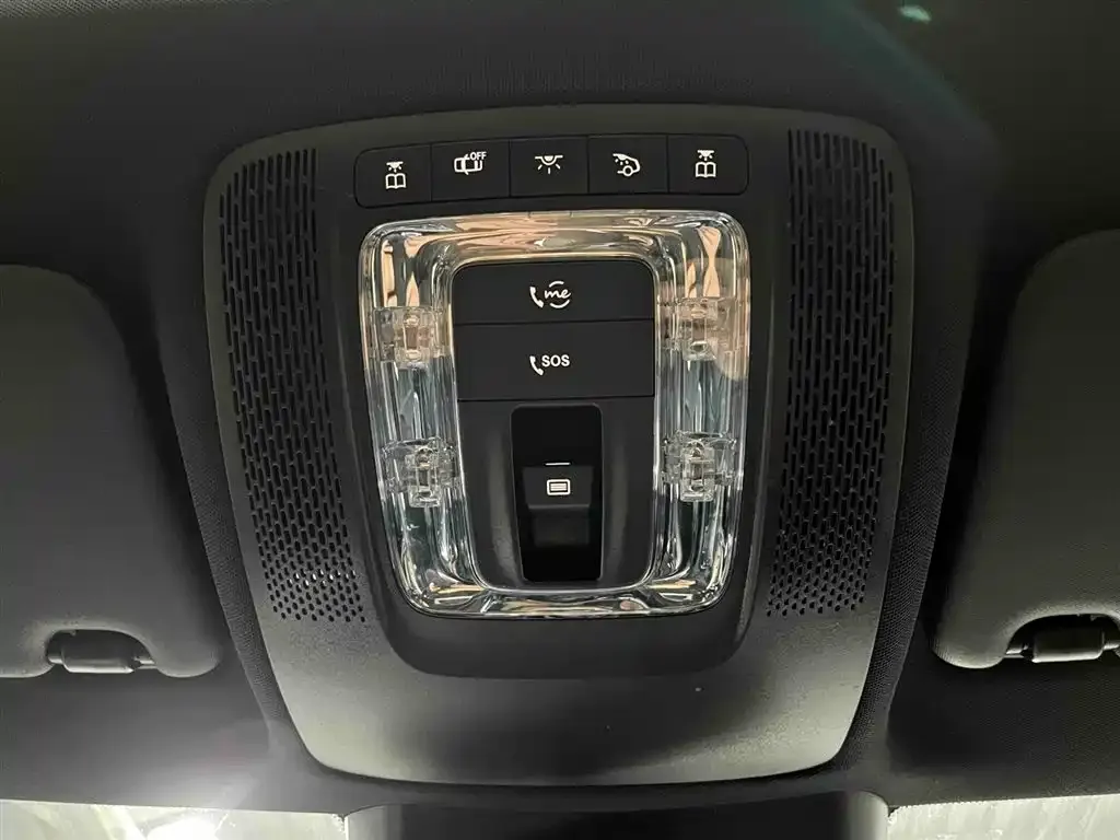 Mercedes-Benz A-Class 2023 из CN, фото 5