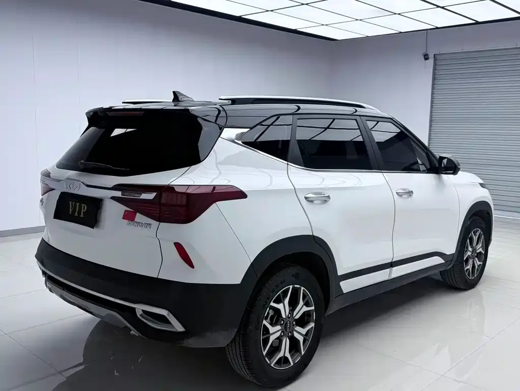 Kia KX3 2022 из CN, фото 5