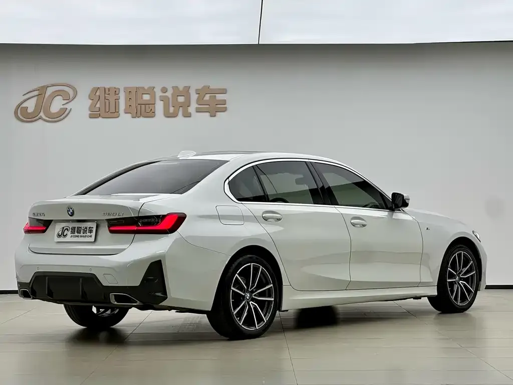 BMW 3 Series 2023 из CN, фото 3