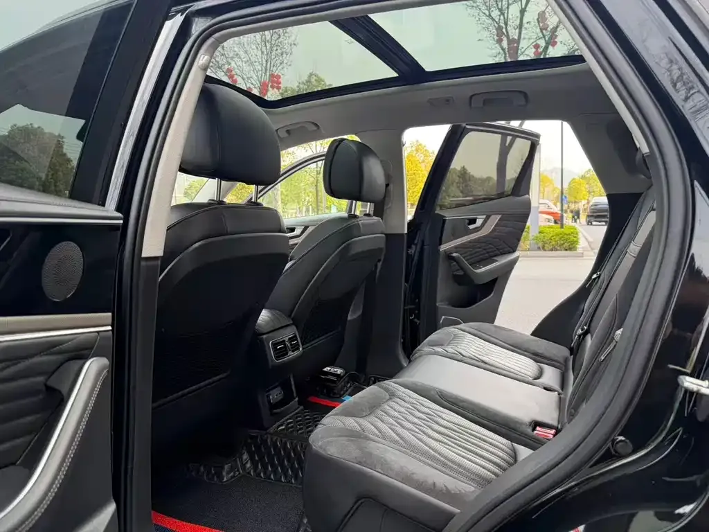 Hongqi HS5 2021 из CN, фото 4