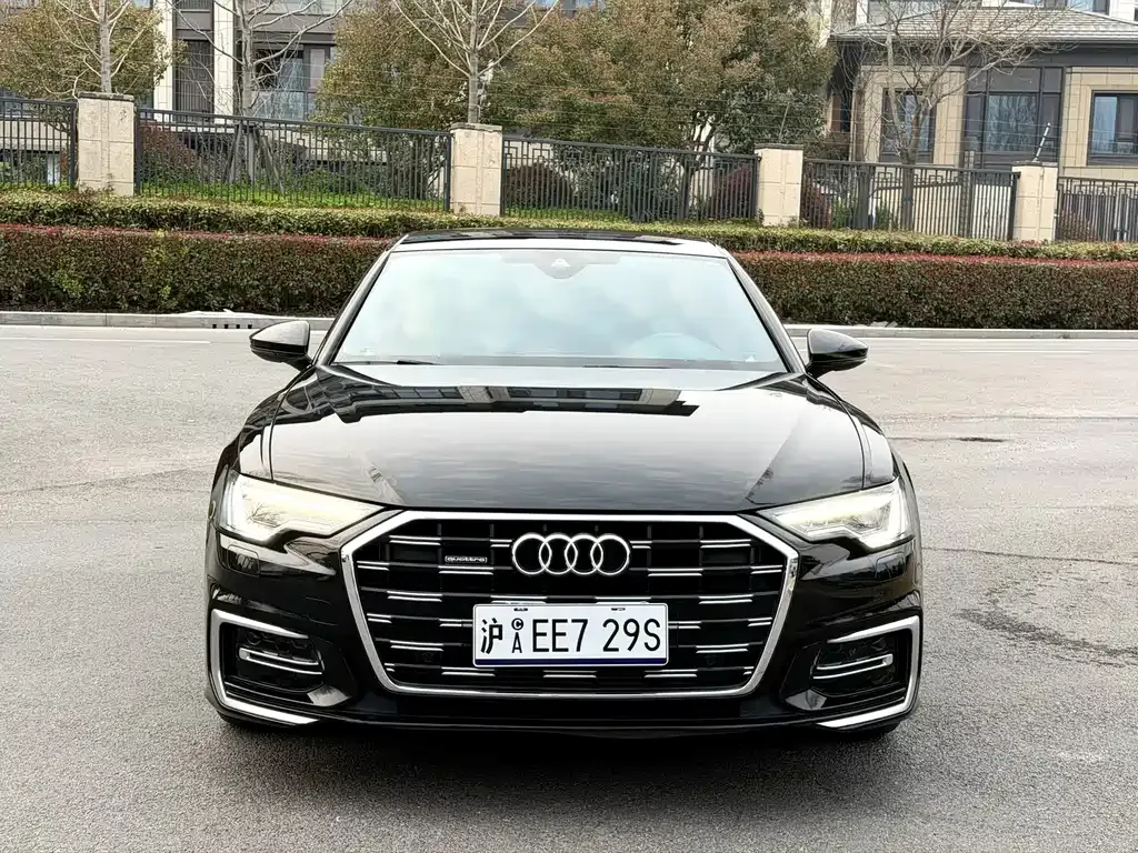 Audi A6L — фото 8