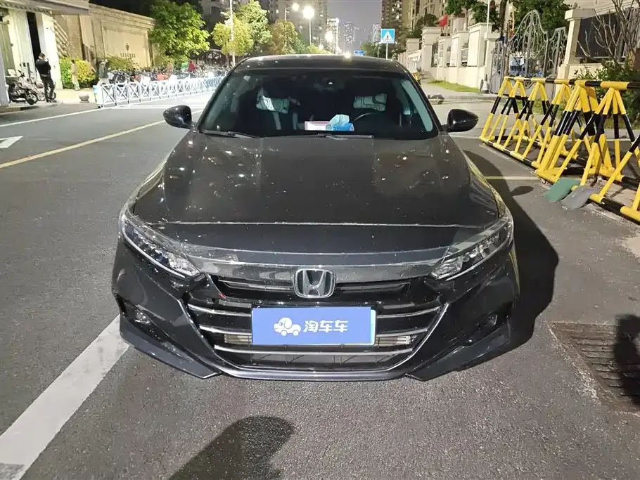Honda Accord — фото 6