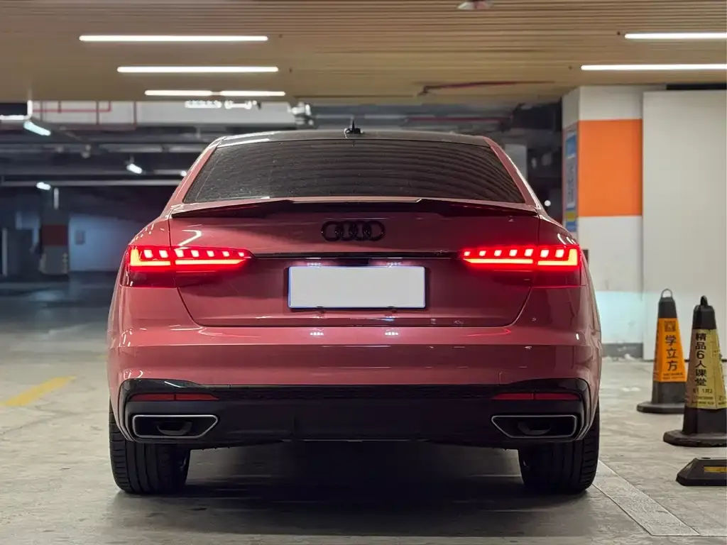 Audi A4L — фото 10