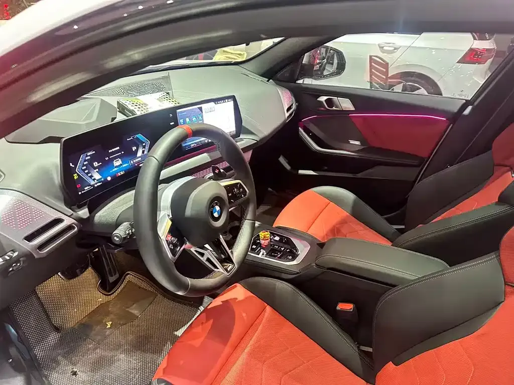 BMW M235L 2025 из CN, фото 8