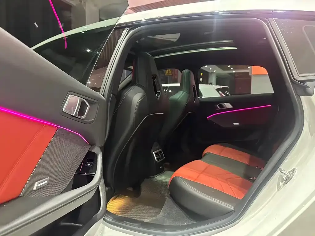 BMW M235L 2025 из CN, фото 5