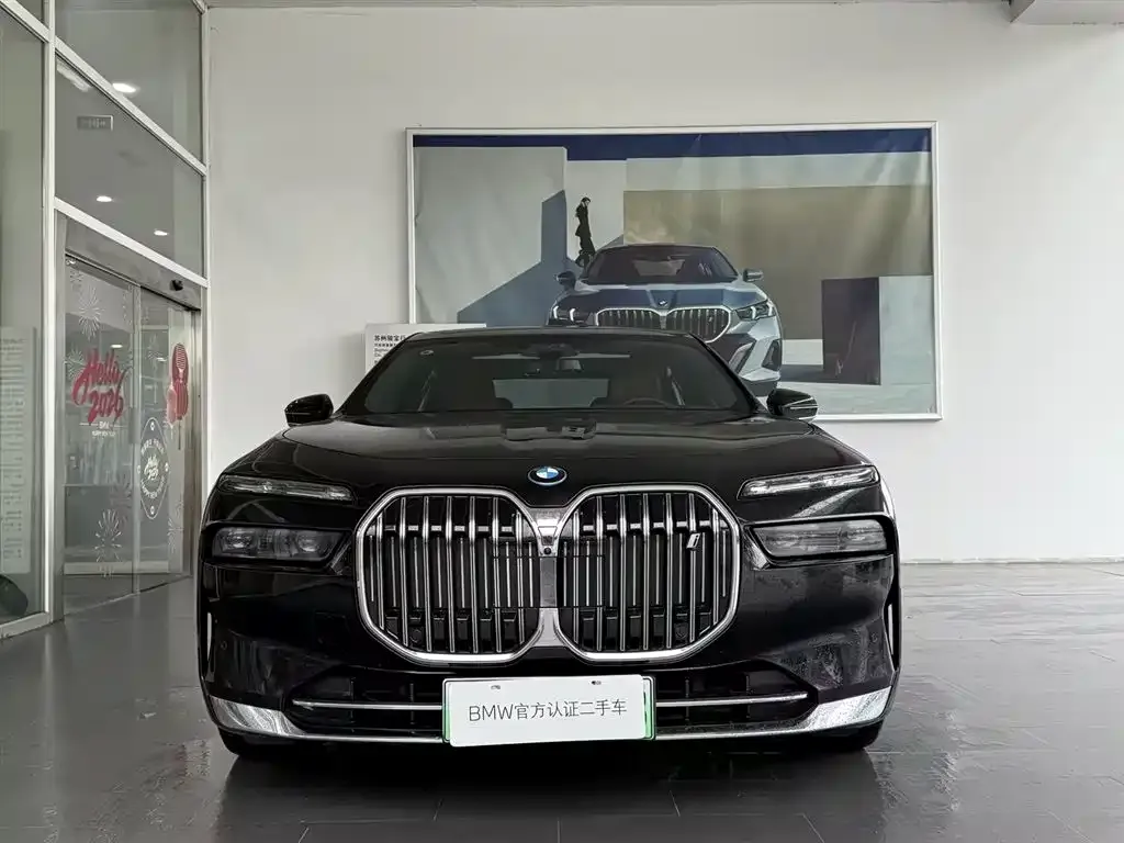BMW i7 2025 из CN, фото 4