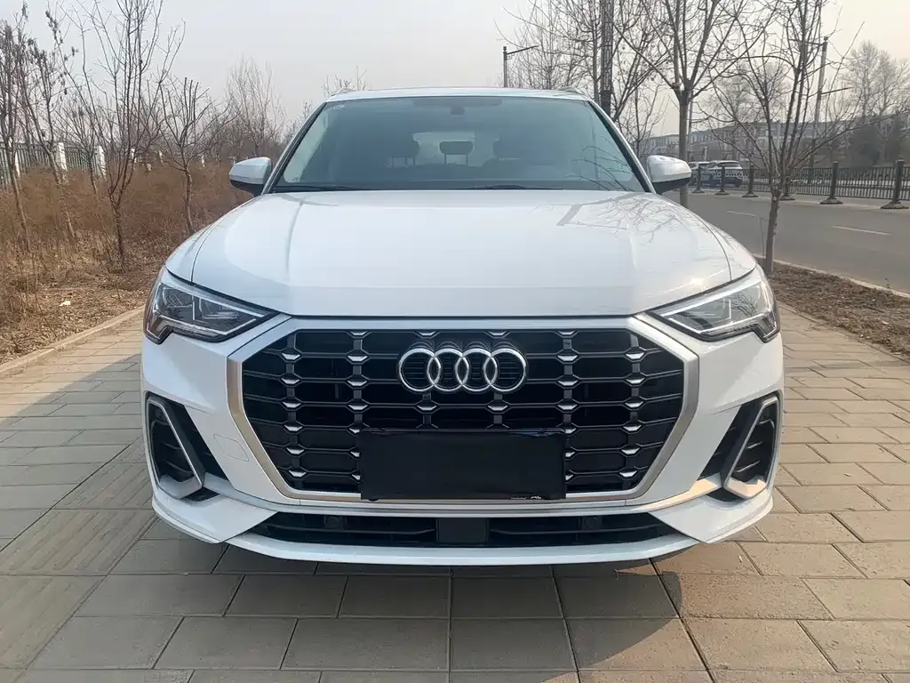 Audi Q3 Sportback — фото 5