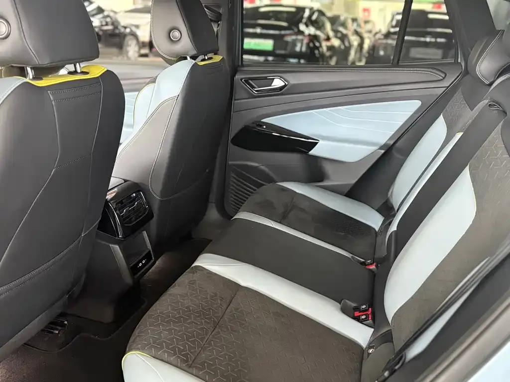 Volkswagen ID.4 X 2021 из CN, фото 7