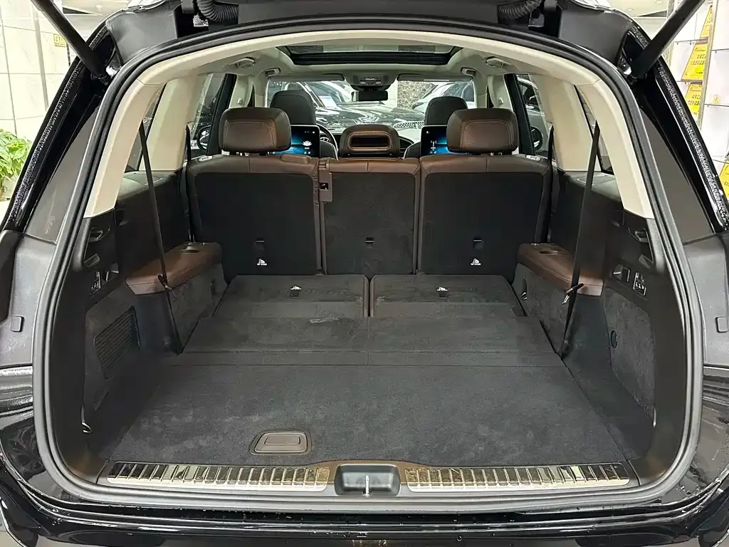 Mercedes-Benz GLS — фото 10