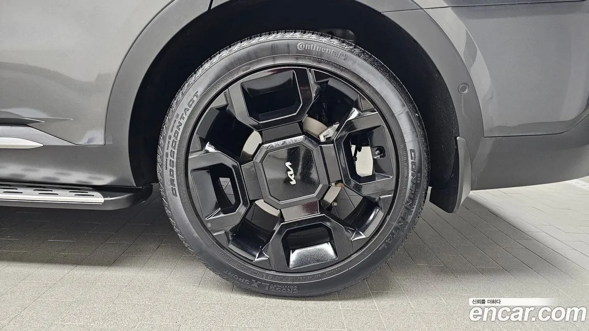 Kia Sorento — фото 10