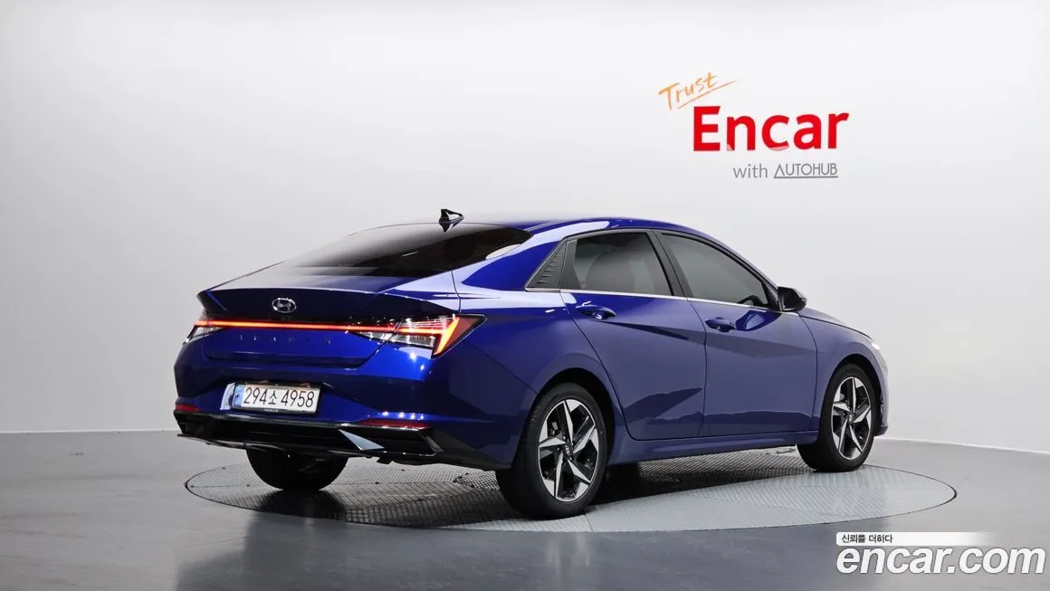 Hyundai AVANTE — фото 4