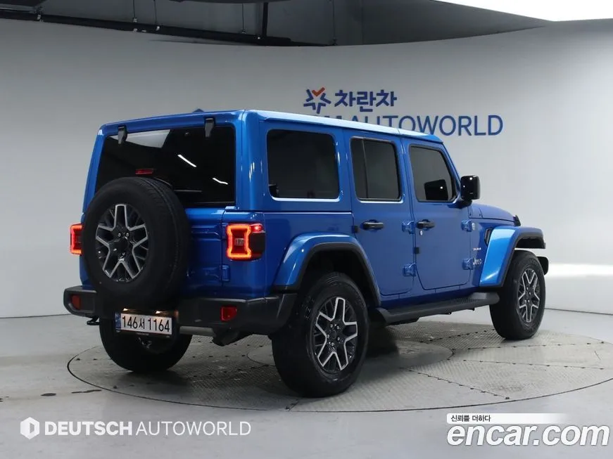 Jeep Wrangler 2024 из KR, фото 2