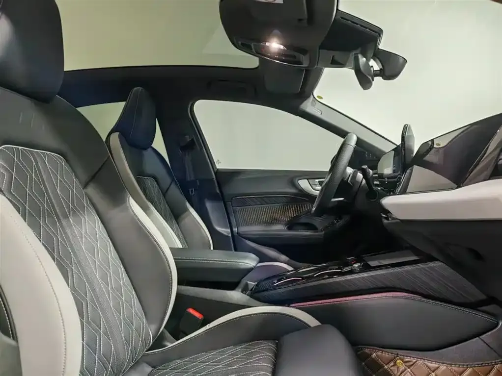 Audi A5L 2025 из CN, фото 6