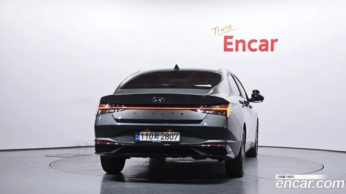Hyundai AVANTE — фото 2