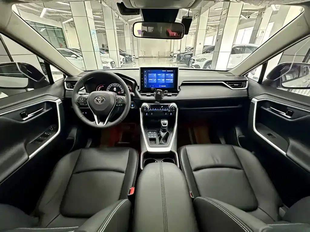 Toyota RAV4 2021 из CN, фото 10