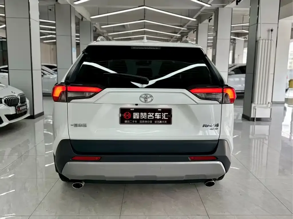 Toyota RAV4 2021 из CN, фото 8